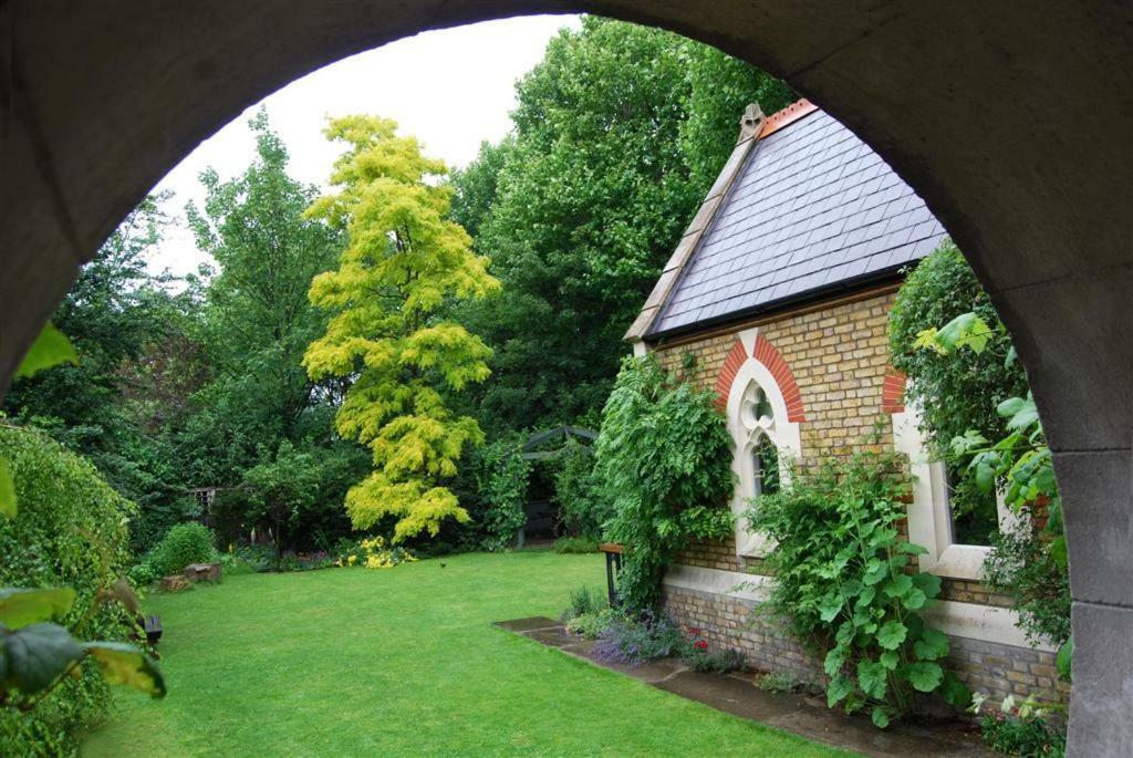 4 St Martins Almshouses Apartment London Exterior photo